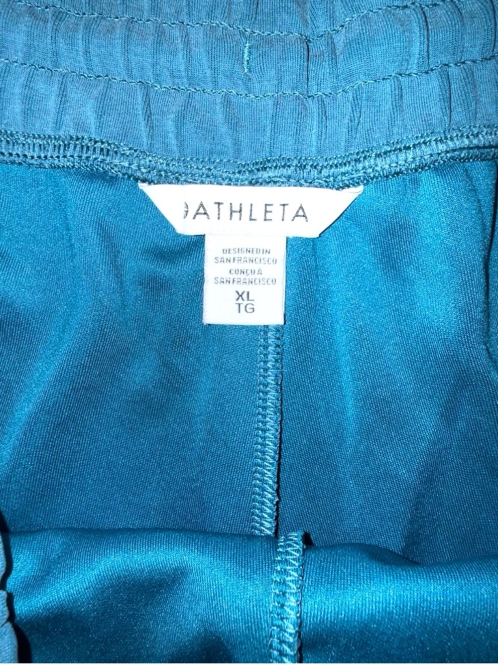 ATHLETA Seasoft Mid-rise 4” Shorts - Coastal Teal XL - Picture 4 of 7